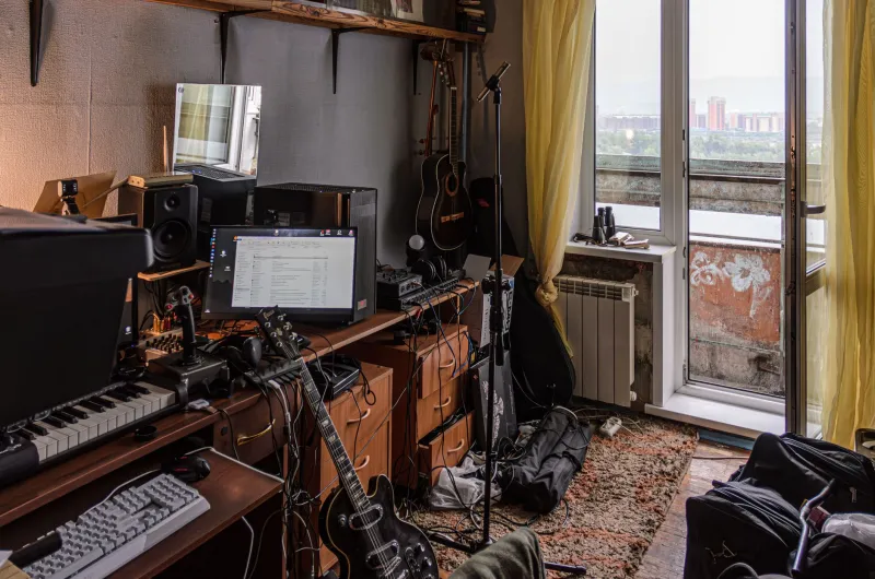 Cluttered Streams, Empty Seats: How Feature Overload Is Costing You Viewers
