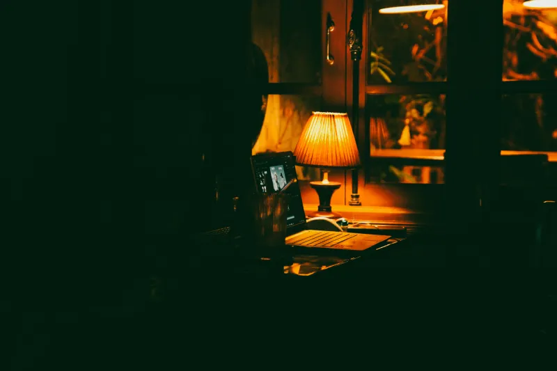 Stream Against the Grain: Why Off-Peak Hours Are the Best-Kept Secret in Broadcasting